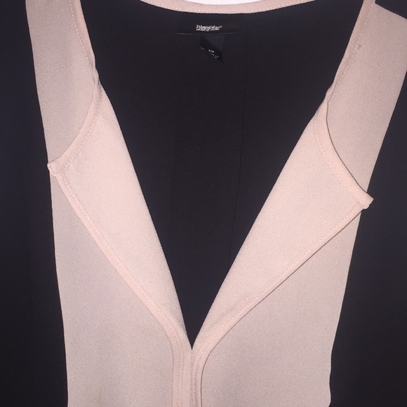 Black and Blush Split Front Tank - Picture 2 of 5